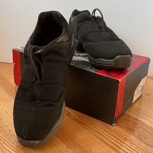 CAPEZIO Black Toggle Sneaker
